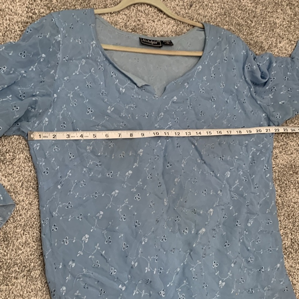 Y2K Nostalgia Blue Eyelet Bell Sleeve Blouse - Picture 9 of 9